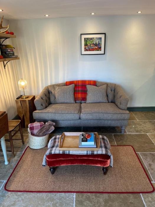 Blackshaw Gap - Charming cottage on a Cheshire Peak District farm - Dining options