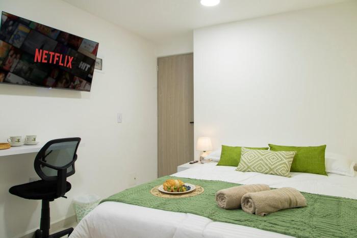 Private Boutique Studio, Fast WiFi, Great Location