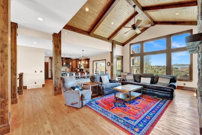 F 4919 | Your Dream Retreat