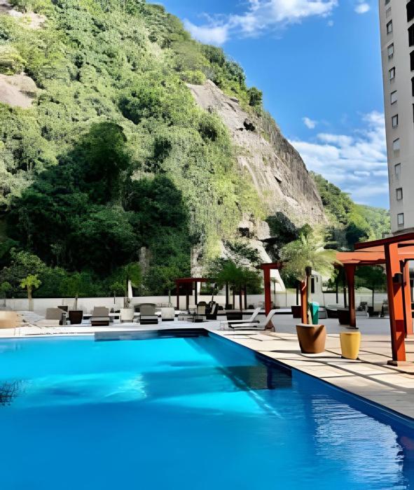 Condominio Clube com 4 piscinasCinemaarcondicionado