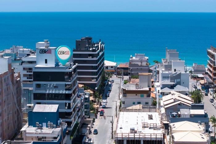 Apartamento alto padrão 2 suítes com piscina