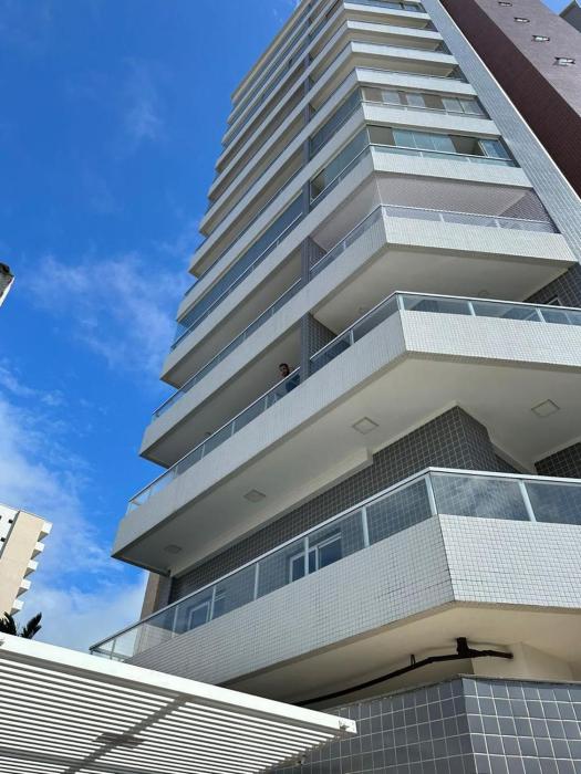 House Gomes Temporada