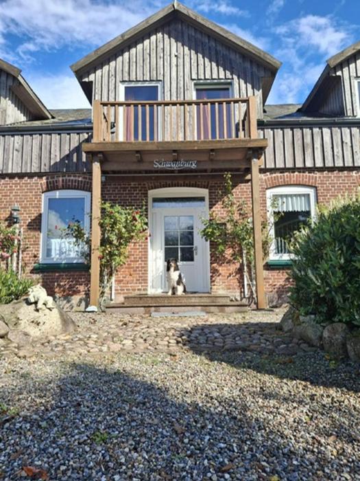 Großes gemütliches Ferienhaus nahe der Ostsee für 6-8 Personen