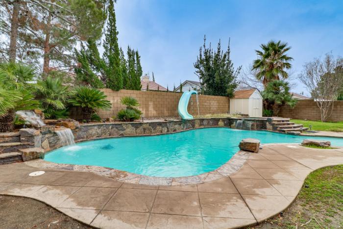 Pool, Patio and Games! Suburban Home in Palmdale