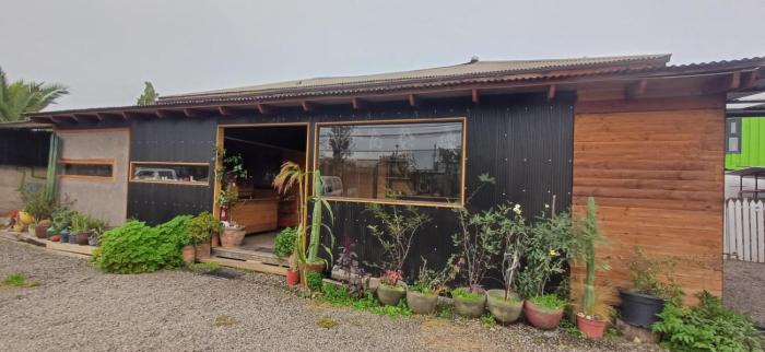 Hostal Arboretum cafeteria & jardin