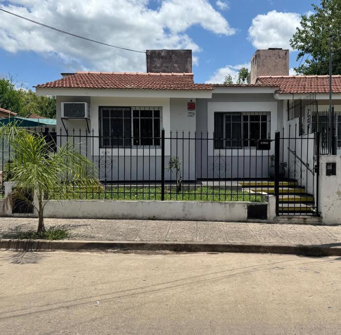 Depto 2 dormitorios, a 6 cuadras del rio y del centro