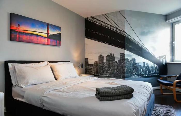 Contractor Century Wharf Apartment Free Parking Gym and Pool