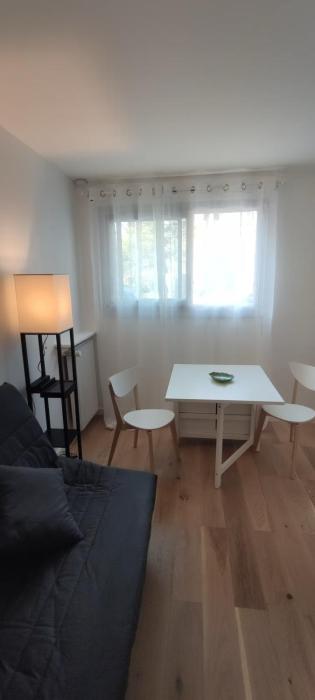 Superbe studio dans une résidence calme