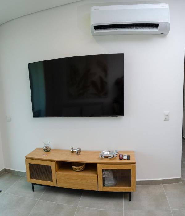 New apartment with ocean views Playa Salguero