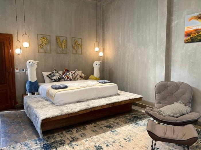 សន្សើម-Sonserm