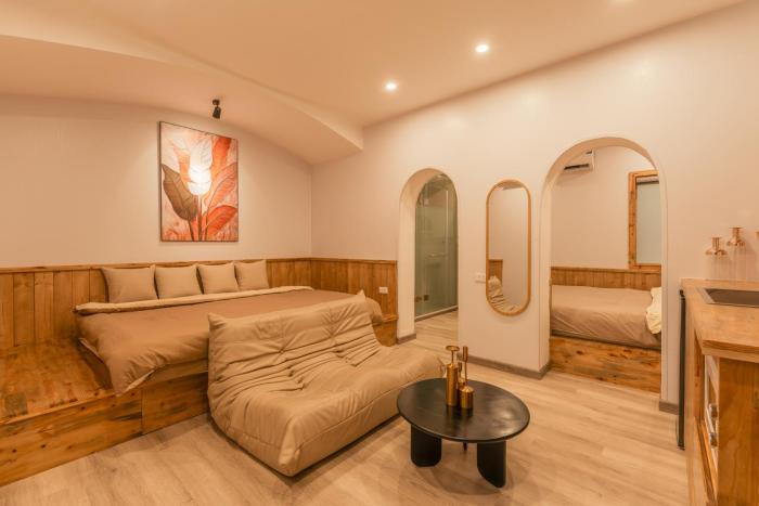 Homestay CHẤT- Lake Side, Self Check Apt