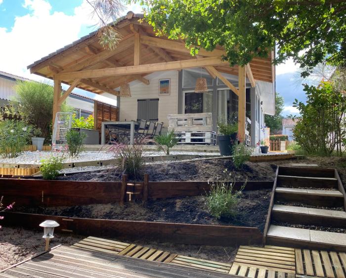 Chalet 5 personnes en forêt des Landes proche de locéan