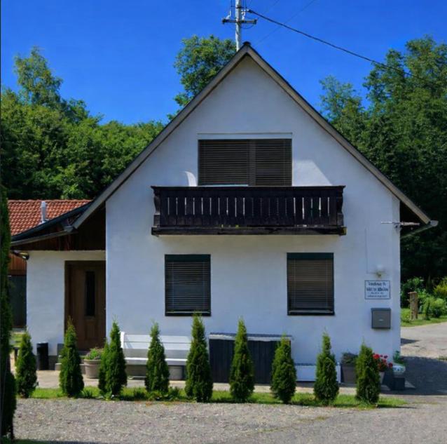 Haus in Stadtnähe, gratis Parkplätze