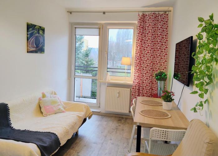 Grunwald Spacious Apartment by BookingHost