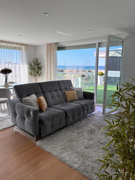 Luxury by the blue