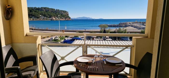 Le Belvédère - Terrasse vue mer à 10 m du sable