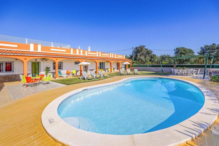 Villa Solar dos Salgados by Villa Plus