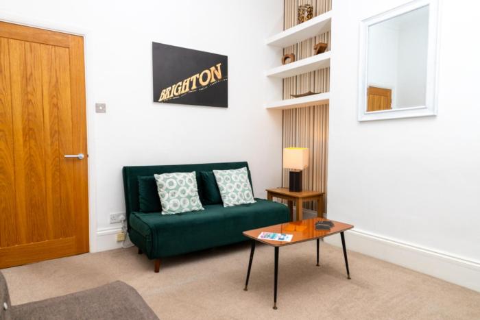Modern 1BDR Retreat Near Queens Park In Brighton
