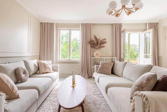 Historic apartment by the water STHLM