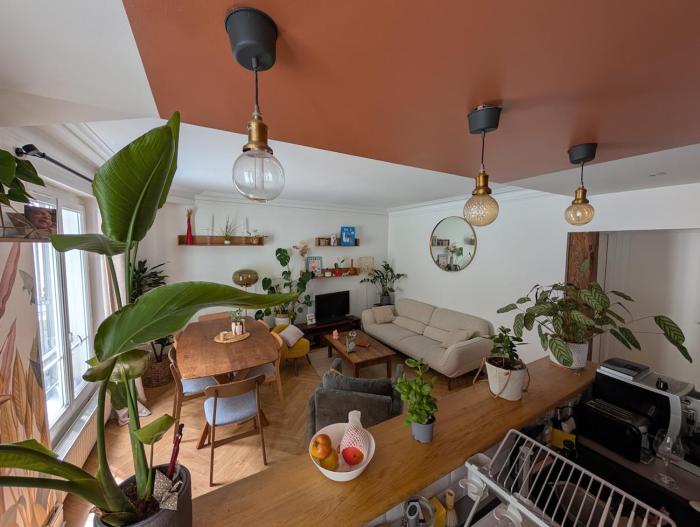 Quiet family apartment in Paris Near 7 metro lines