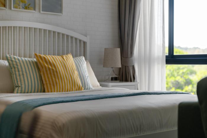 Title Halo Lemon Sky Naiyang Gym Pool Hammam