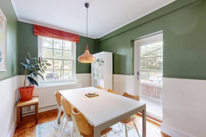 Cosy, modern 3 bed apartment in Highgate