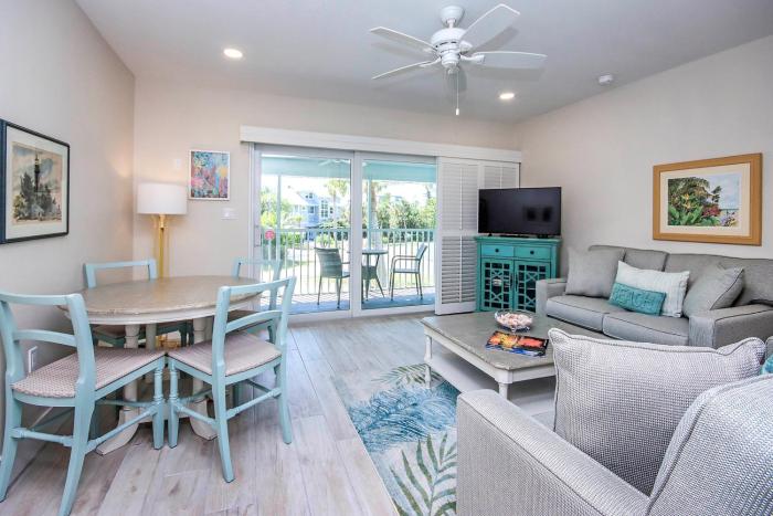 Walk to Beach 1BR Sanibel Condo Colony Inn 45