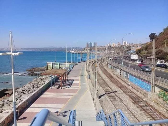 Vista al Puerto de Valparaíso - Chile