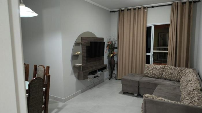 Lindo apartamento na Praia Grande de Ubatuba, 3 dormitórios, a menos de 100m da praia