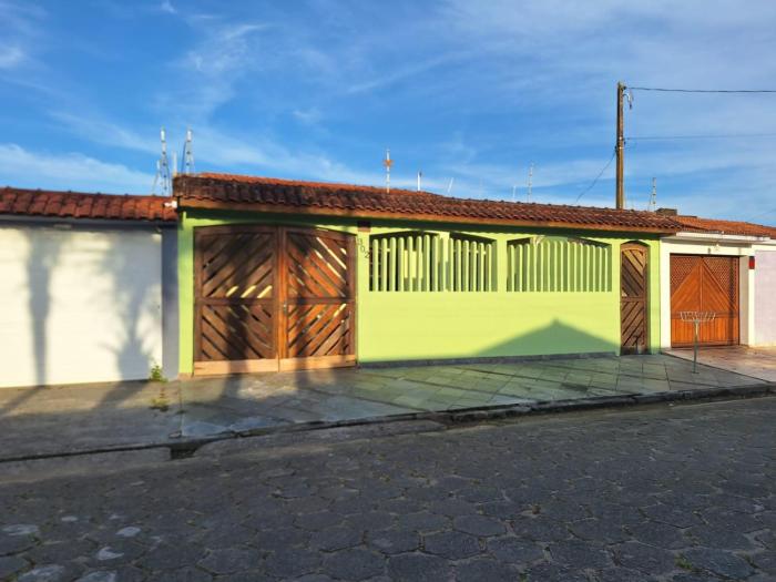 Casa de temporada com piscina