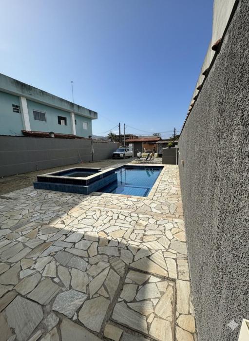 Casa Praia Boraceia, 3 suites com Ar e Piscina 700mts da Praia