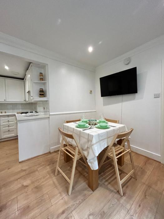 Ideal London Stay 8 min walk to Pimlico Station