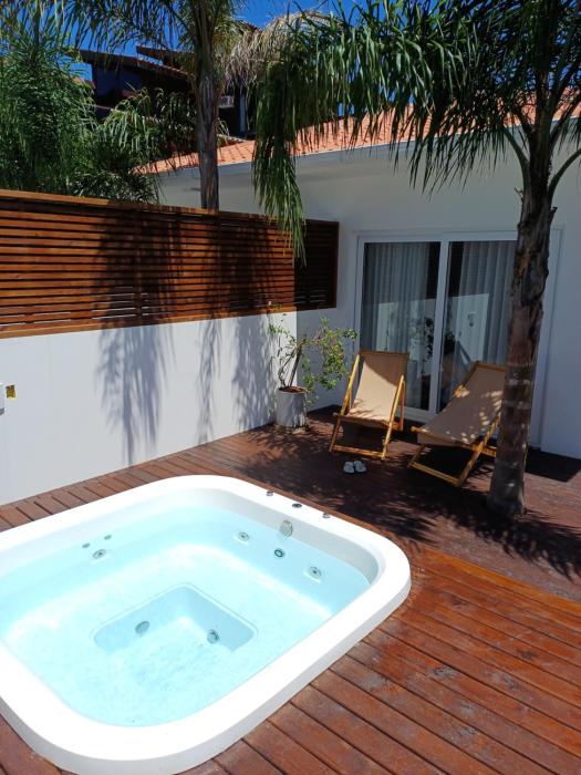 Full loft with jacuzzi in Lagoa da Conceição