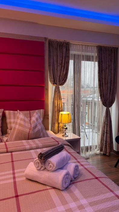 ASENATA Pokoje i Apartamenty Ustroń Centrum, basen letni, komfort, widok na góry