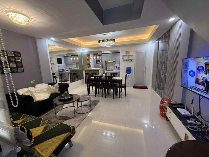 Modern 3BR Gated Townhouse Near SM Mall, Gaisano Mall, Robinson Mall & Ace Hospital