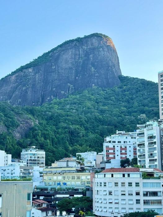 Apartamento flat com vista perto da praia do Leblon