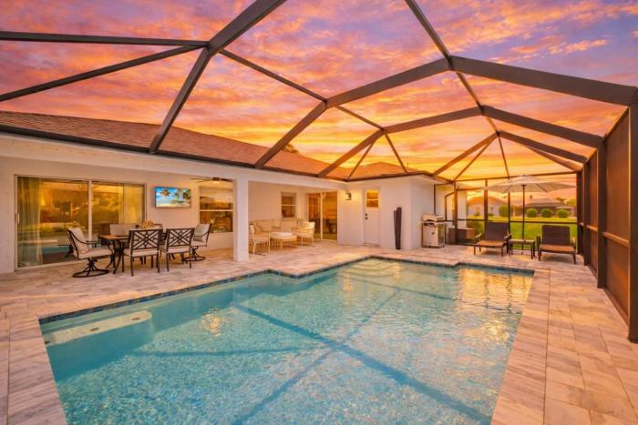 Cape Coral Home with Huge Heated Pool & Lanai
