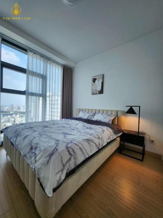 1 bedroom Sunwah Pearl apartment with city view