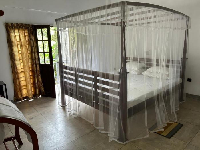 Hikka Residence 98