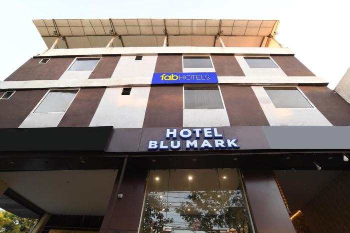 FabHotel Blu Mark
