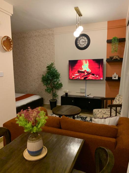 Naze Afro-Chic close to JKIA and SGR