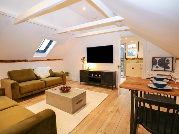 Red House Common View