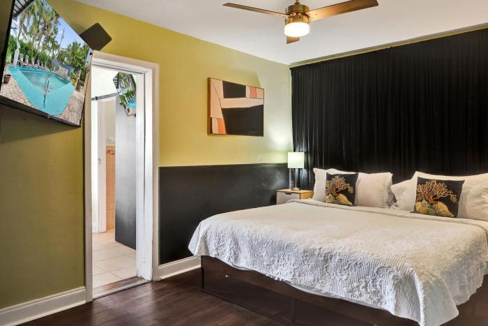 Rainbow Falls 3 Stay for 2