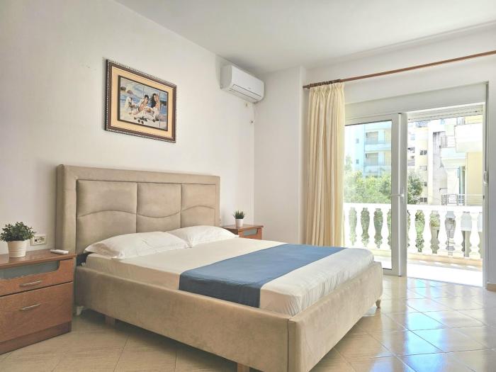 Eri One Bedroom Apartment 155