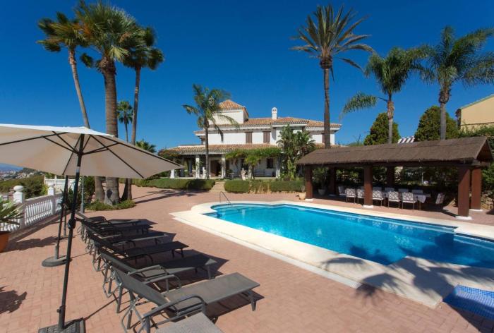 Villa with sea views in the heart of Malaga