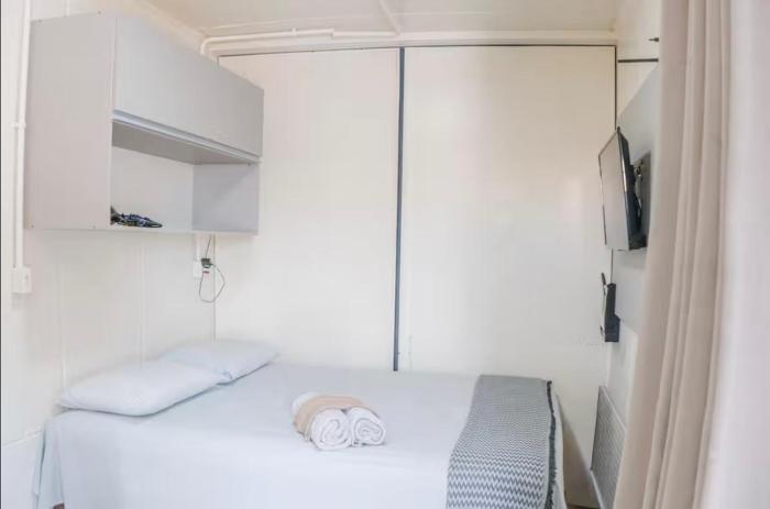 Studio Contêiner 01 - 50m da praia do Campeche