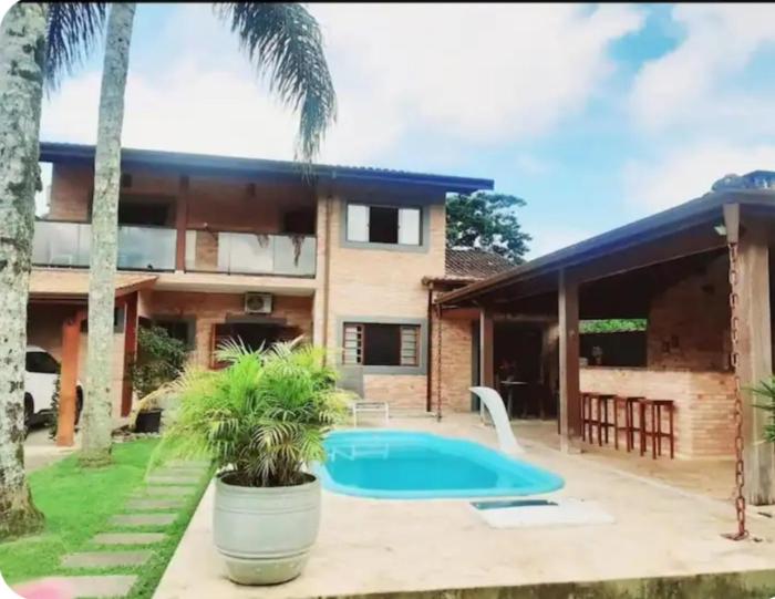 Suite Privativa com ar condicionado e garagem