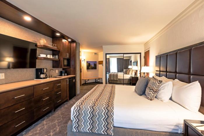 The Cliff Club at Snowbird