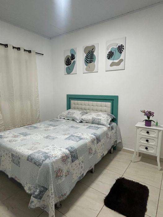 Casa inteira - 5 min da praia a pé