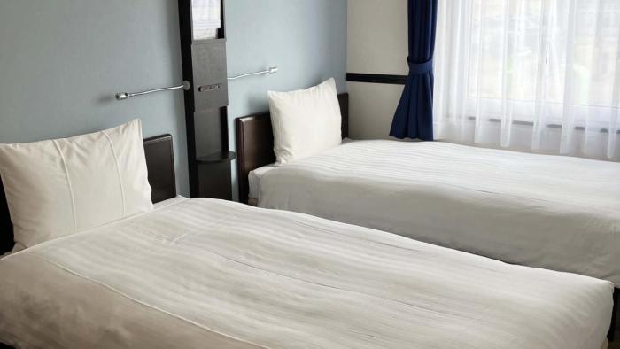 Toyoko Inn Shin takaoka eki Shinkansen Minami guchi